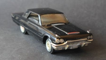 Ford Thunderbird 1965 US-Delaer Promo-Car Radio Plasticmodell (9077)